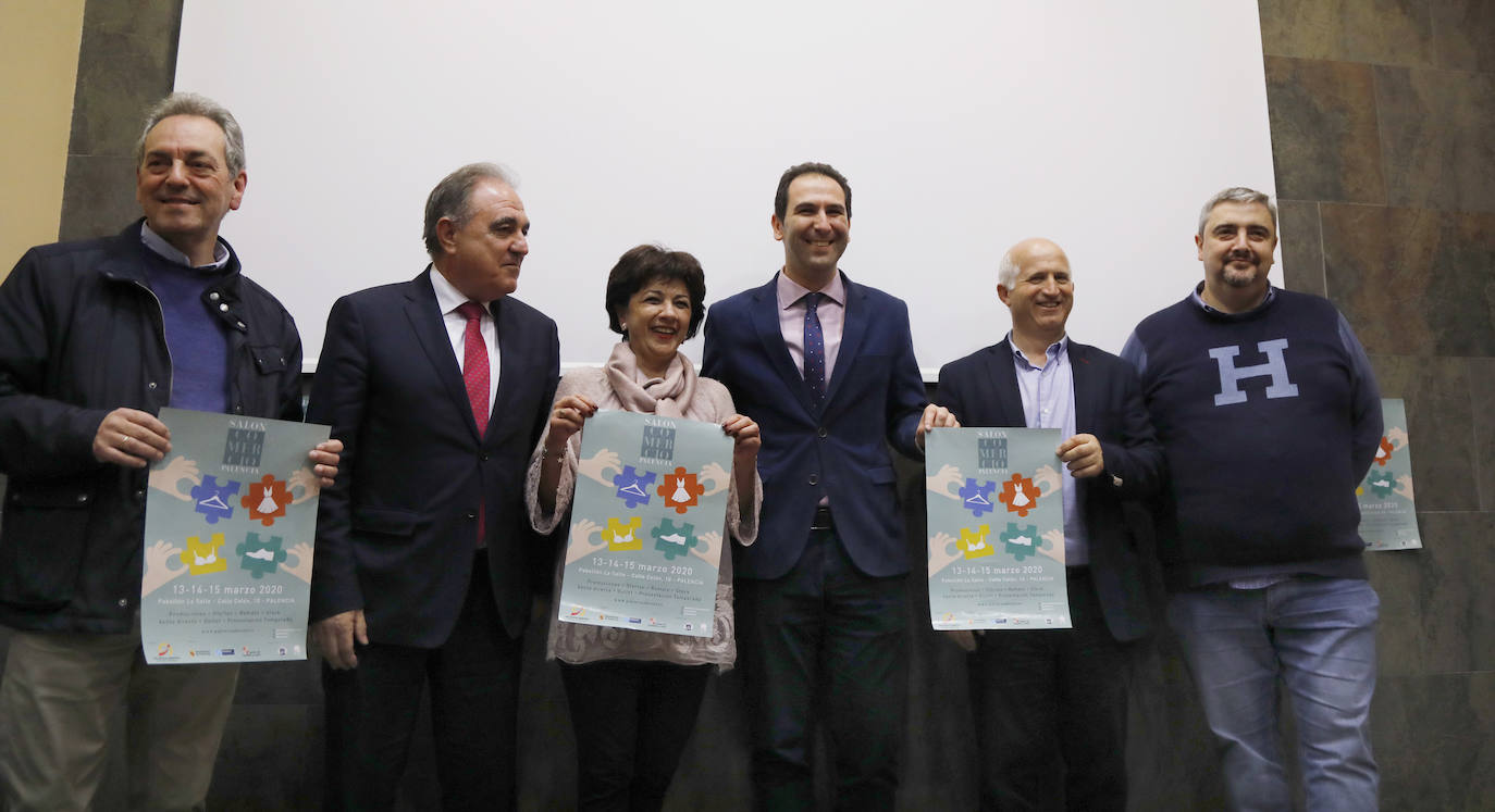 Rueda de prensa en el colegio La Salle para presentar el Salón Comercio de Palencia.