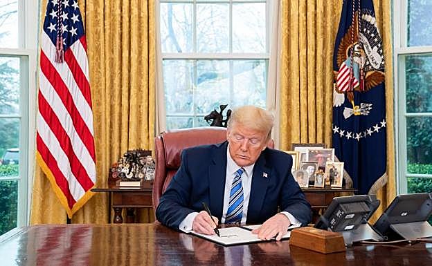 Trump provoca el caos al prohibir la entrada de viajeros desde Europa