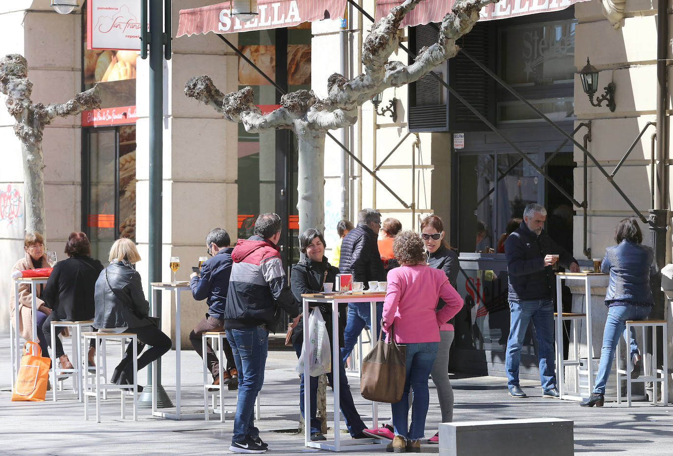 Las calles y locales de restauración de Palencia se vacían paulatinamente 