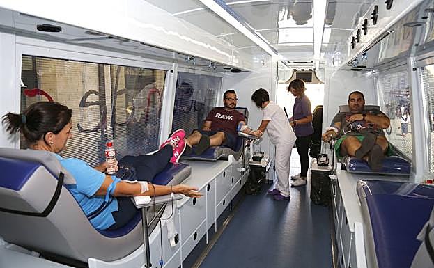 El centro de Hemoterapia y Hemodonación de Castilla y León pide que la donación de sangre no pare