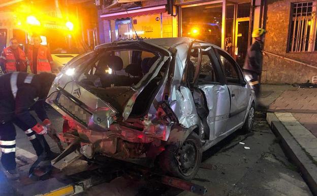 El coche de Pirri, siniestrado el 23 de febrero en el cruce de Real de Burgos y Madre de Dios.
