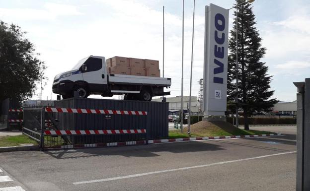 Los trabajadores de Iveco en Valladolid se plantan para detener la producción