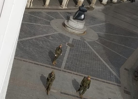 21 militares patrullan las calles de Palencia para que los vecinos solo salgan de casa con justificación