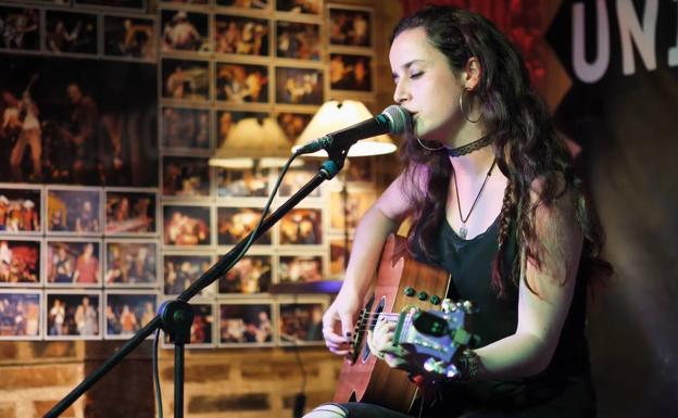 Dos cantautoras vallisoletanas participan en un festival 'on line' de música contra el coronavirus