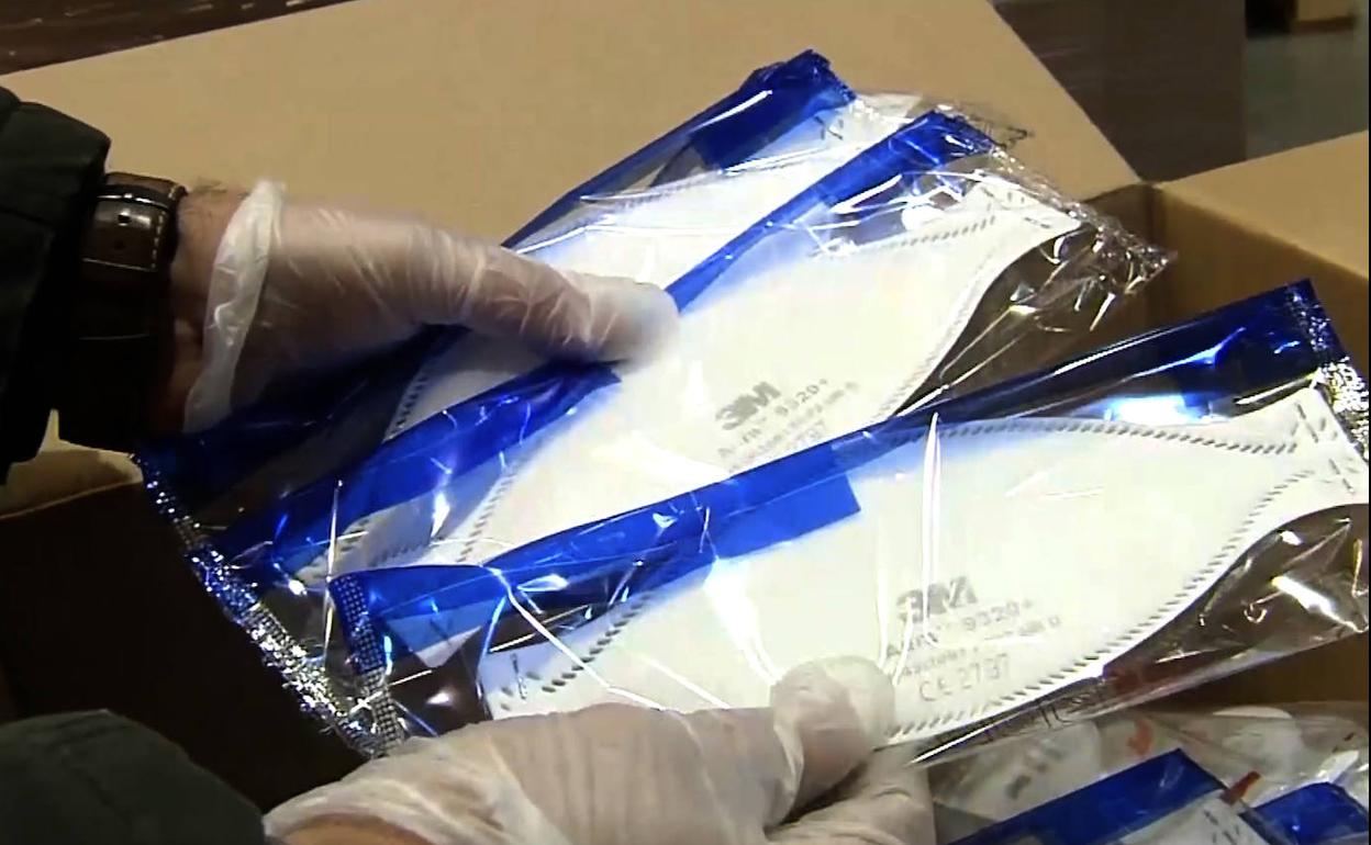 Algunas de las mascarillas repartidas por el Gobierno entre las comunidades autónomas.