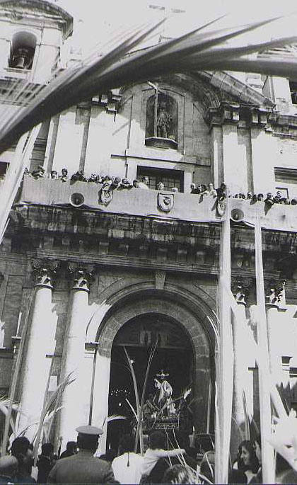 Procesión de la Borriquilla en Valladolid en la década de los setenta. 