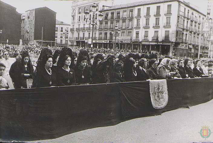 Imágenes de Pregón y el Sermón de las Siete Palabras en Valladolid en la década de los 70. 