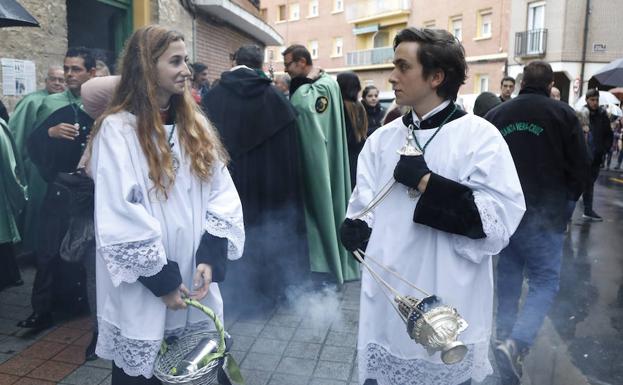 Imagen. Acto de la Oración del Huerto en San Pablo. 