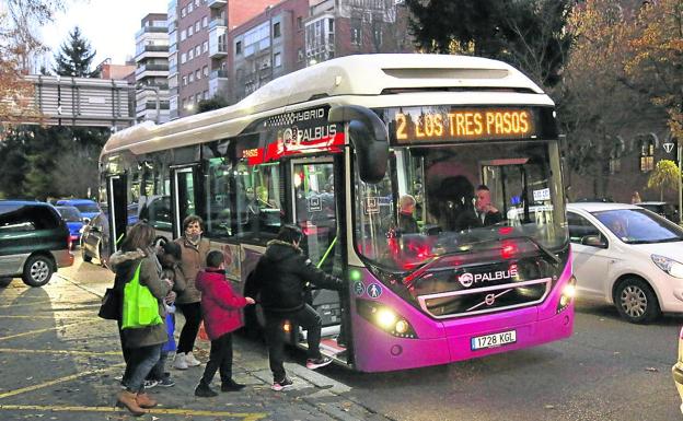 Demandan a la empresa del transporte urbano de Palencia por la suspensión de contratos
