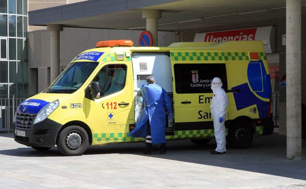 La Junta investigará la muerte en el Hospital de Segovia de una mujer de 78 años que no pudo entrar en la UCI