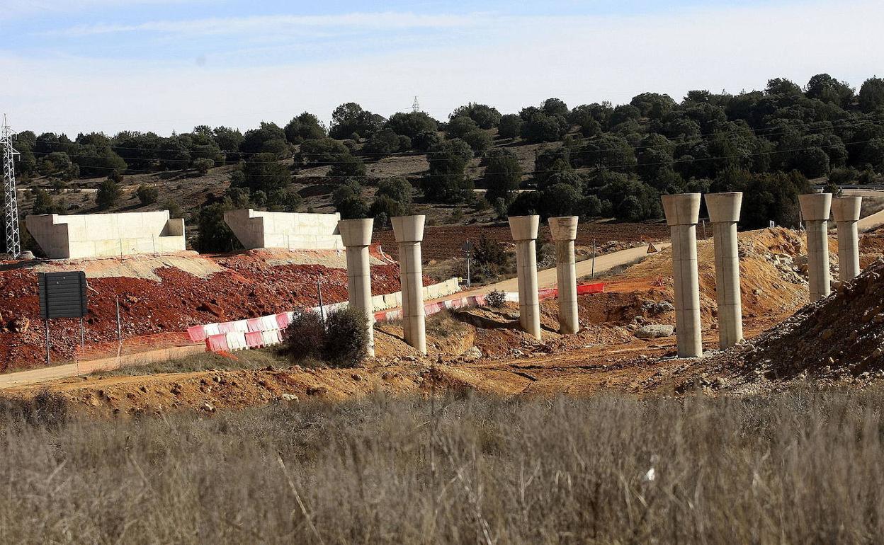 Obras en el tramo soriano de la Autovía del Duero.