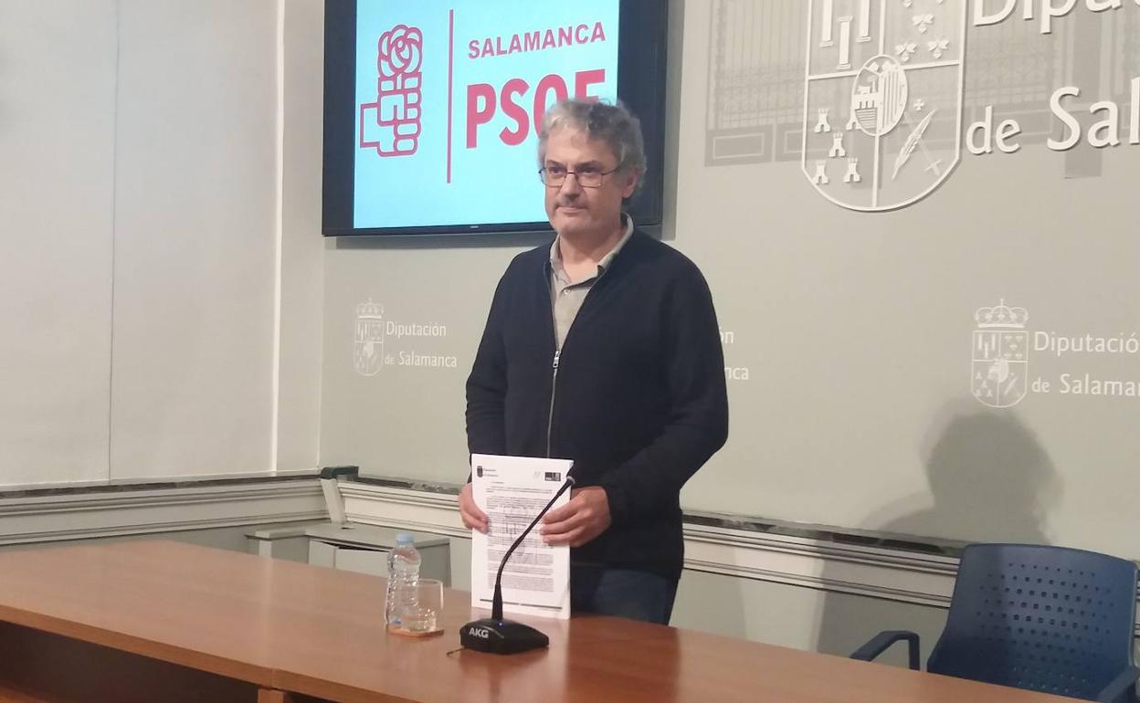 El portavoz socialista en la Diputación, Fernando Rubio.