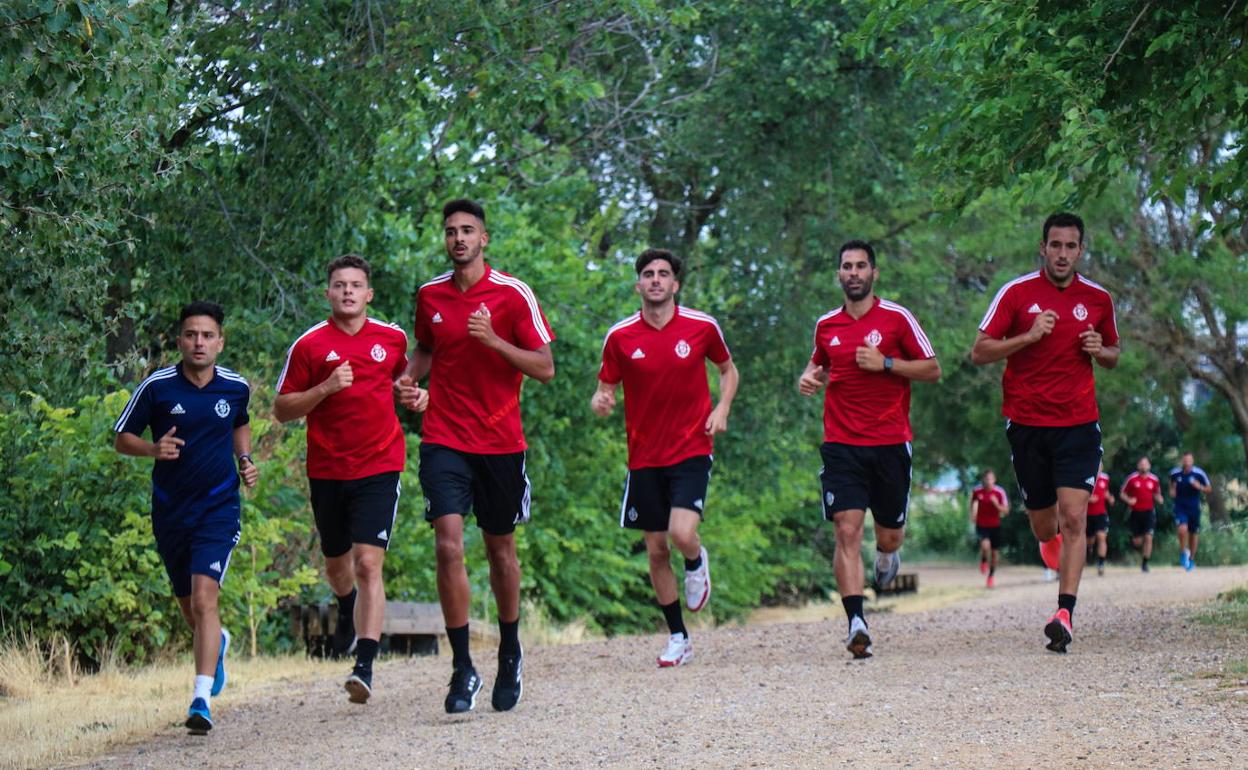 Carreras en la pretemporada llevada a cabo el pasado verano.