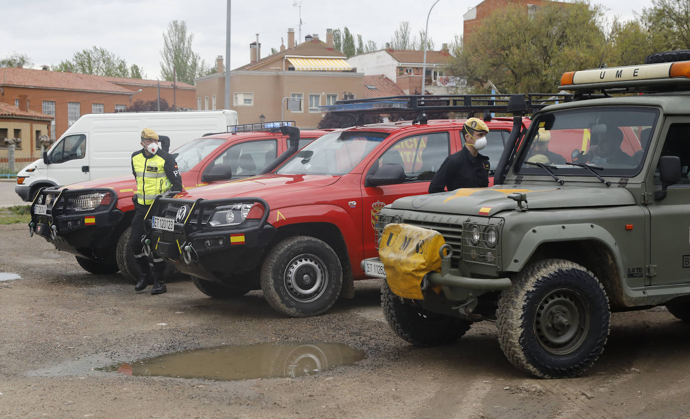 La UME prosigue con tareas de desinfección en Palencia.