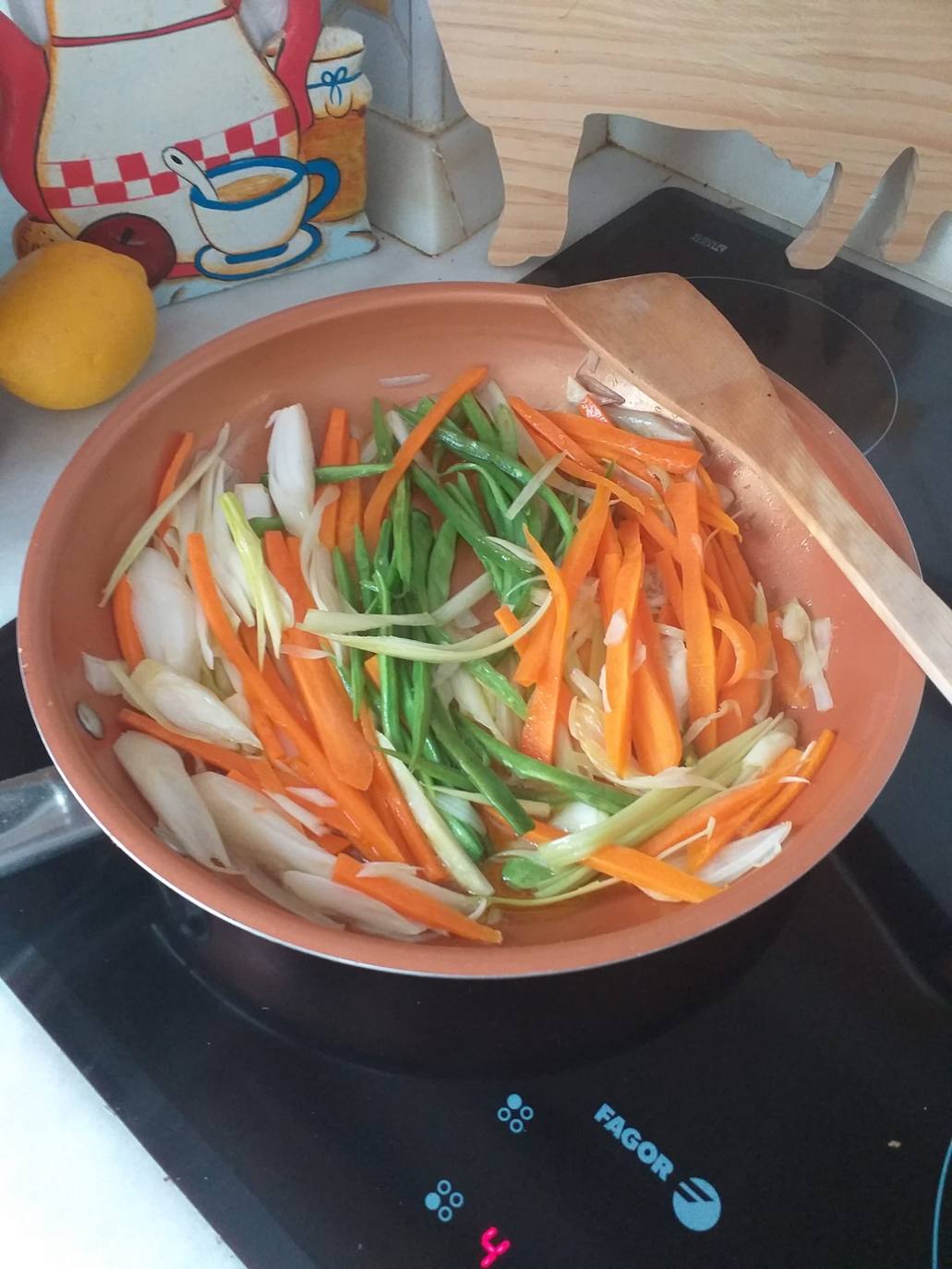 Fotos: Cómo se prepara el salmón con verduras