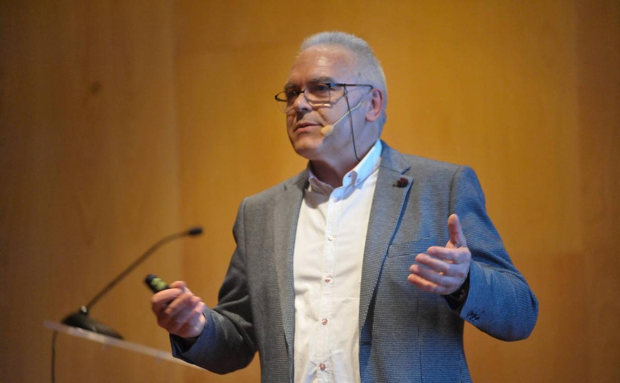 El catedrático de la UVa Alfonso Gordaliza 