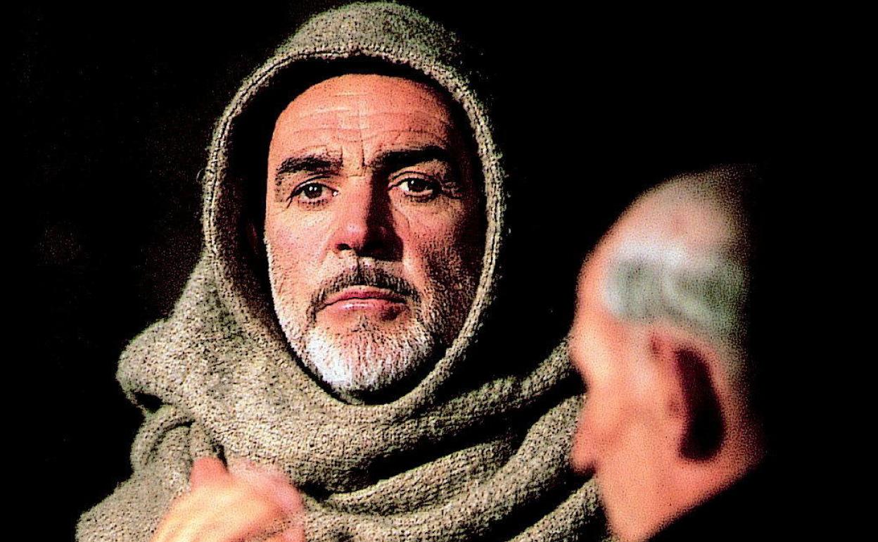 Sean Connery en una escena de la película «El nombre de la rosa», basada en la novela de Umberto Eco.