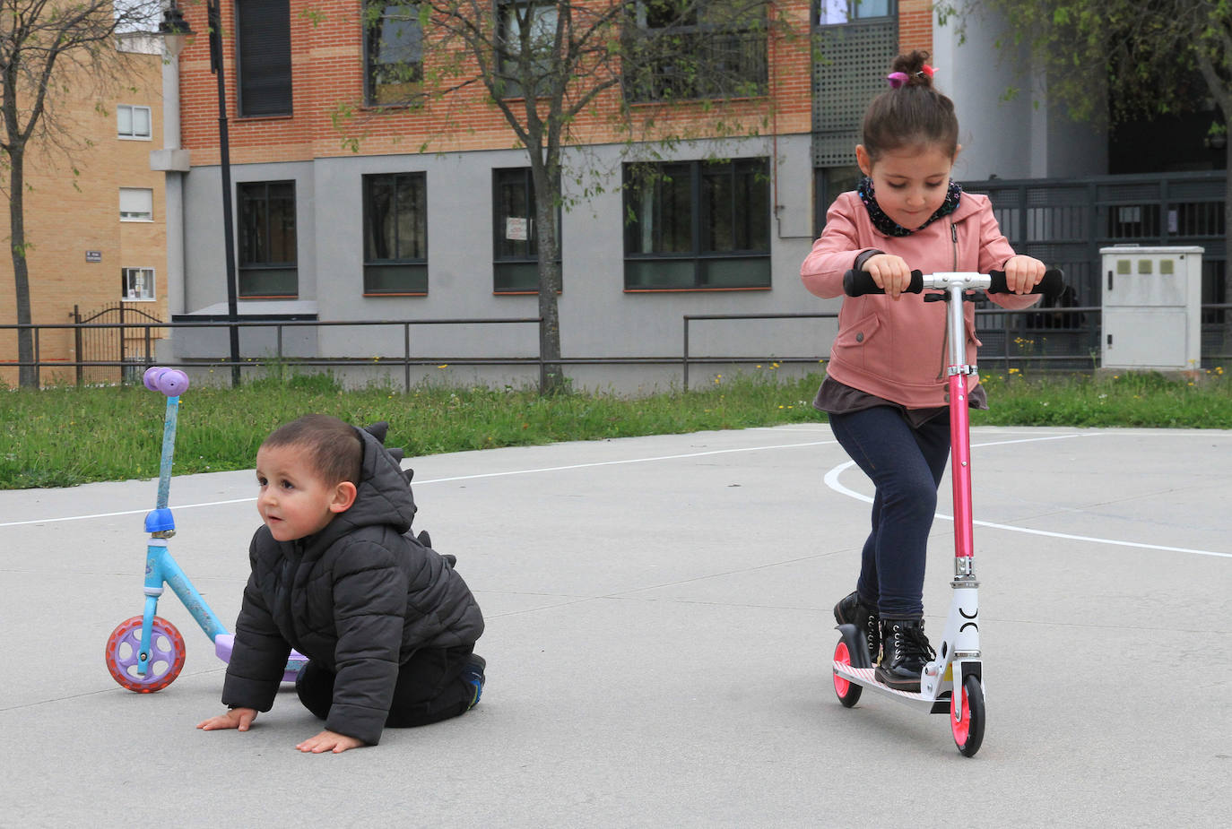 Las calles de Segovia vuelven a ser de los niños. 