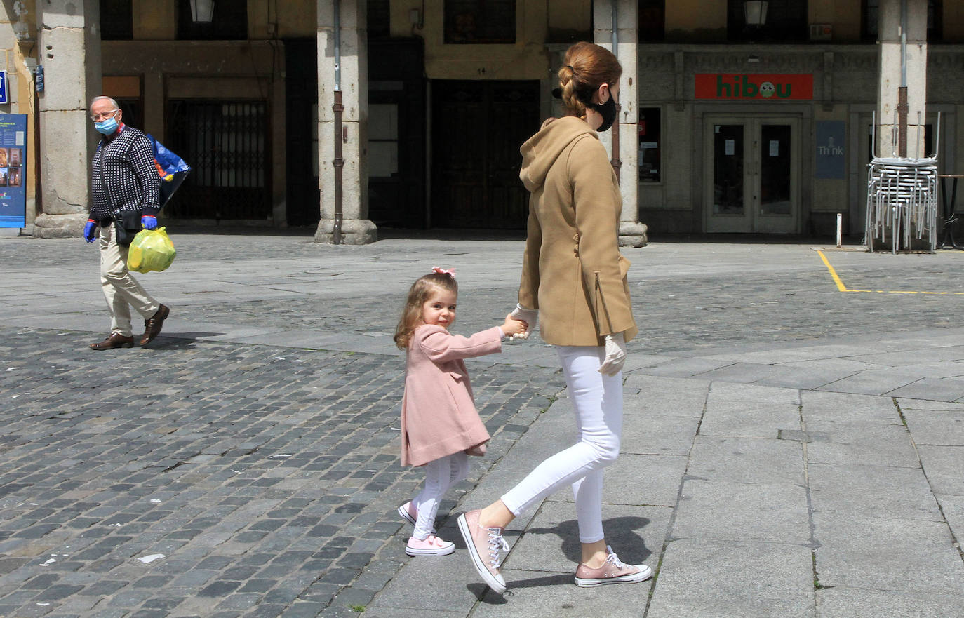 Las calles de Segovia vuelven a ser de los niños. 