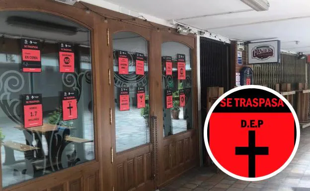 Los hosteleros de Palencia empapelan los bares con carteles de 'Se Traspasa'