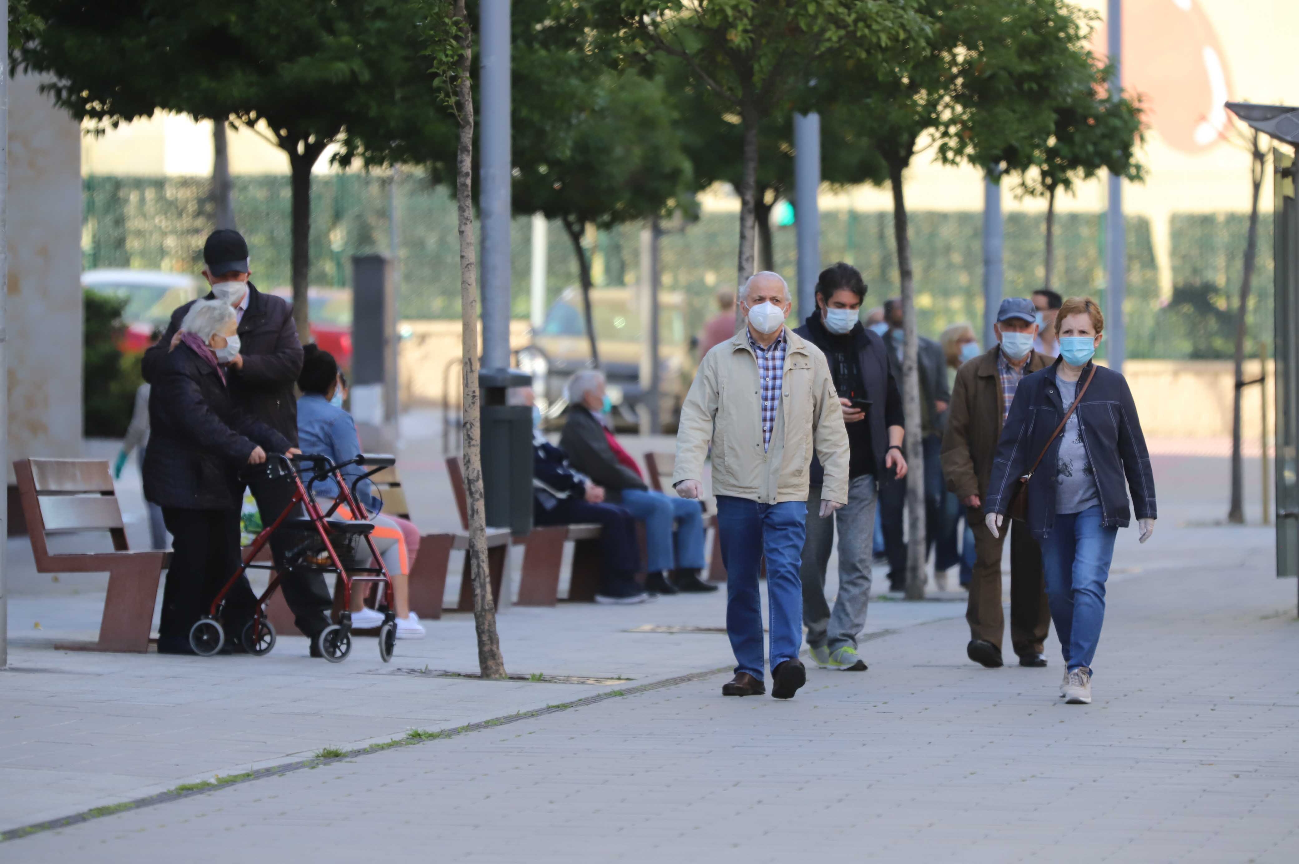 Fotos: Los salmantinos disfrutan de su primera tarde de paseo y deporte