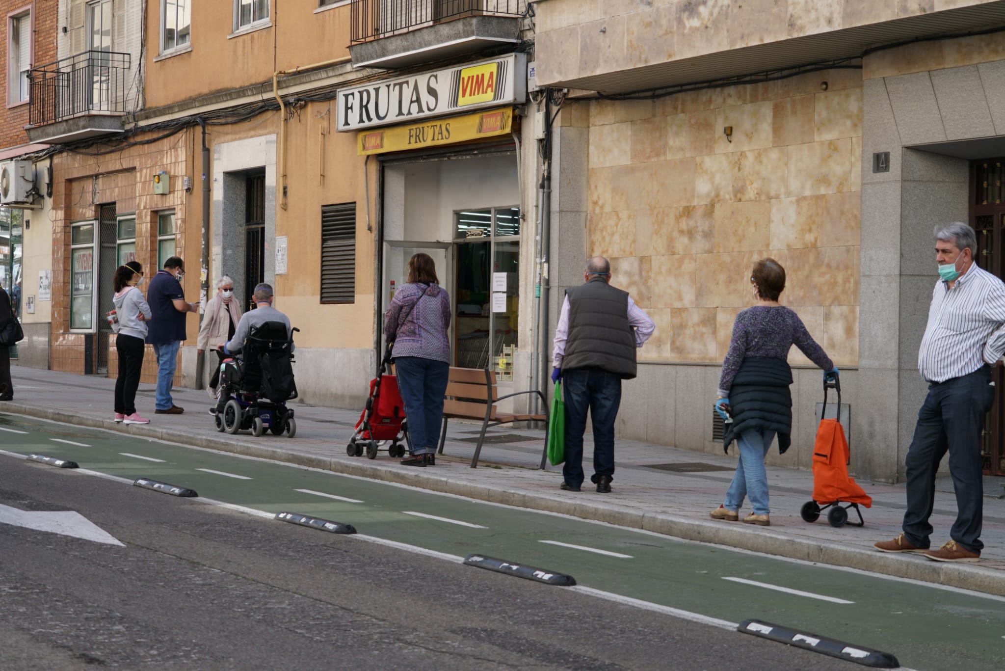Fotos: Actividad en las calles comerciales de Salamanca en el inicio de la Fase 0