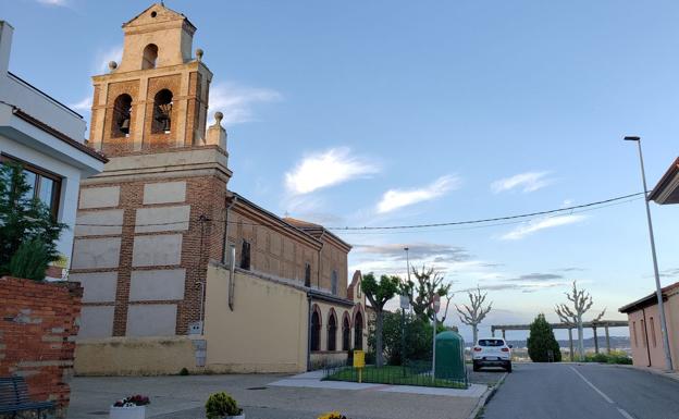 Galería. Imagen de la iglesia de la Oteruelo, pedanía adscrita a León capital.