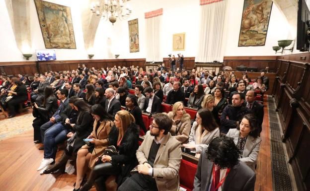 Suspendidos por primera vez en 25 años los Cursos de Especialización en Derecho de la Universidad de Salamanca