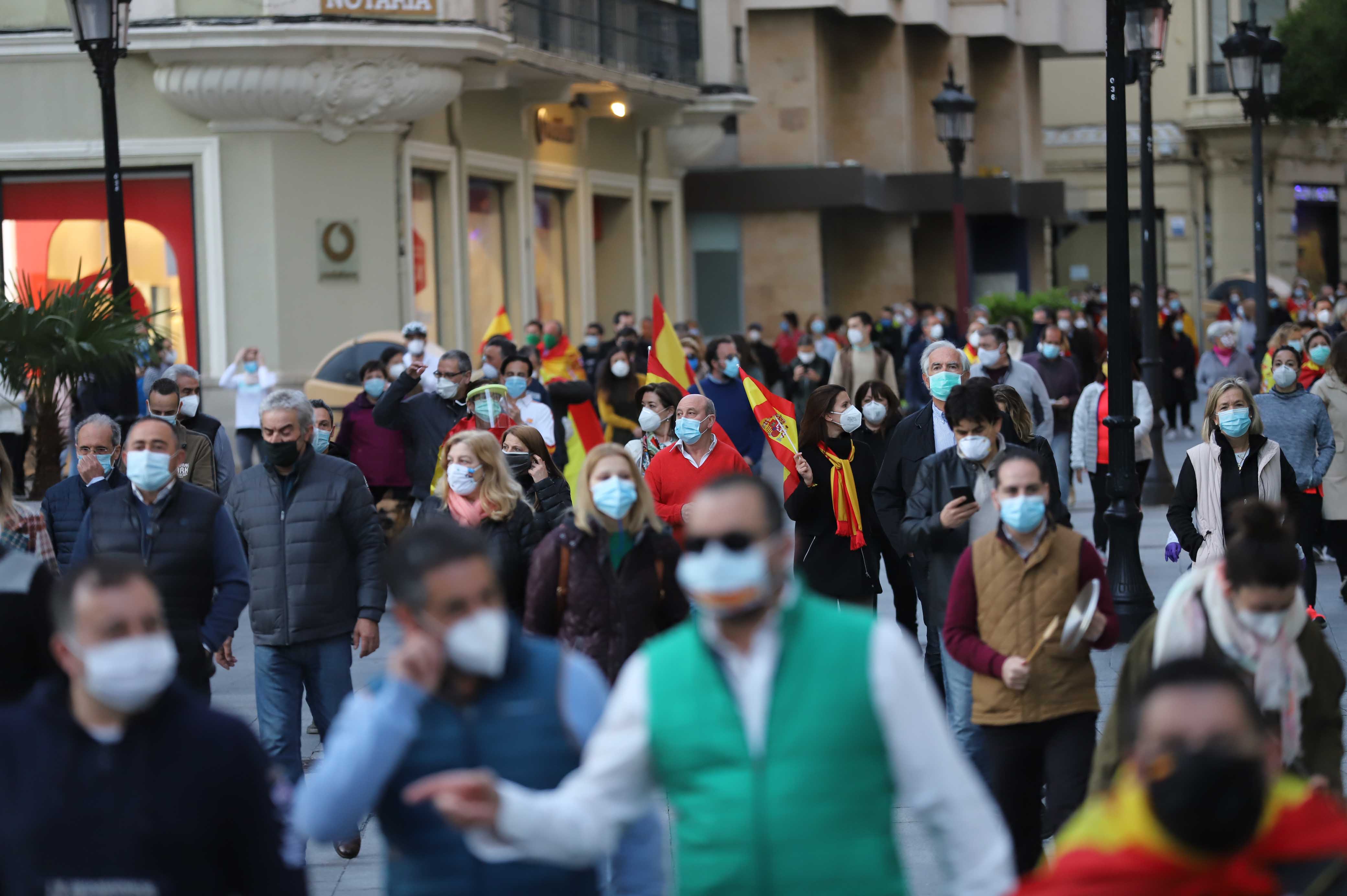 Fotos: Manifestación contra el Gobierno en Salamanca