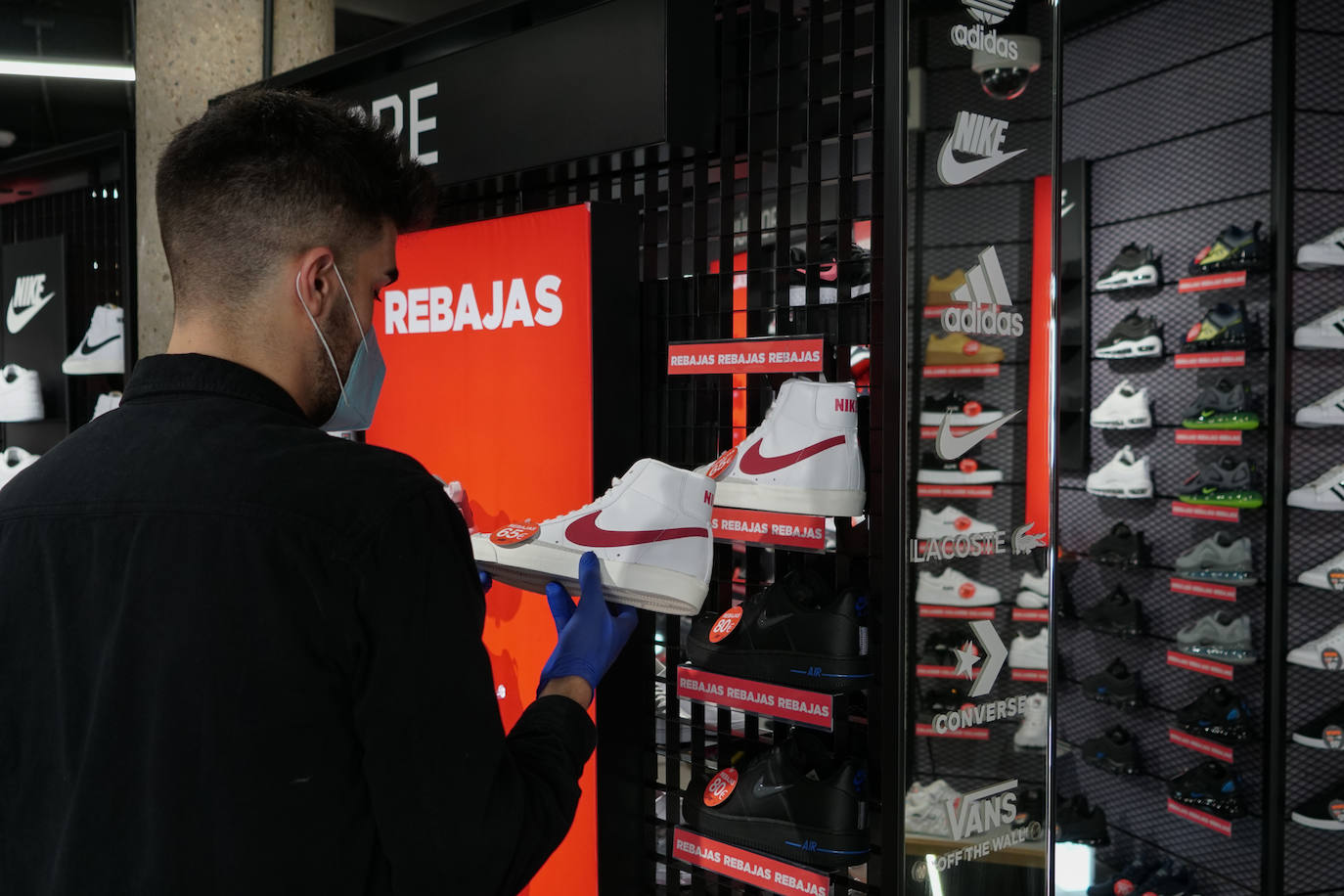 Fotos: Salamanca vuelve a salir de escaparates