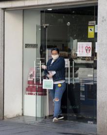 Imagen secundaria 2 - Los comercios de la capital segoviana van recuperando el pulso. Óscar Costa