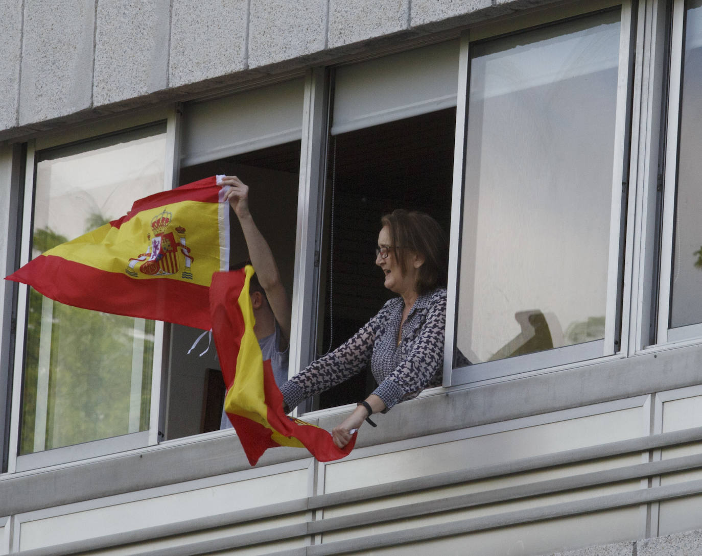 Fotos: Vox saca cientos de coches a las calles de Vallaodlid