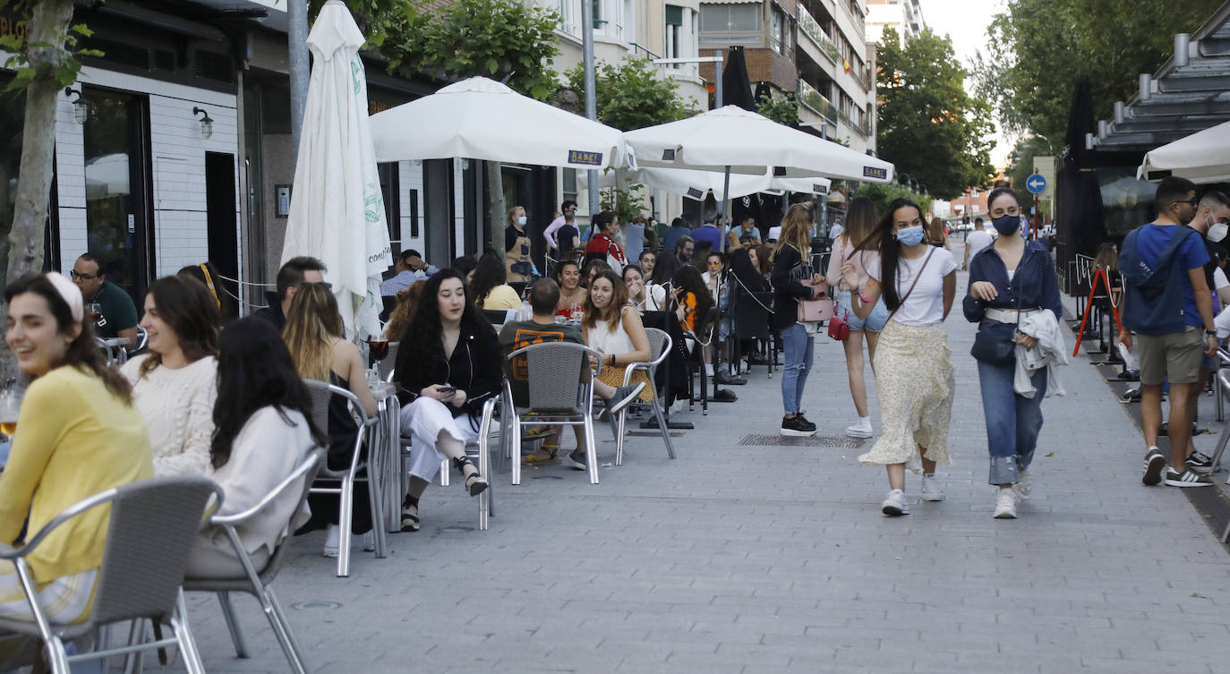 El parque del Salón de Palencia vuelve a llenarse por las tardes. 