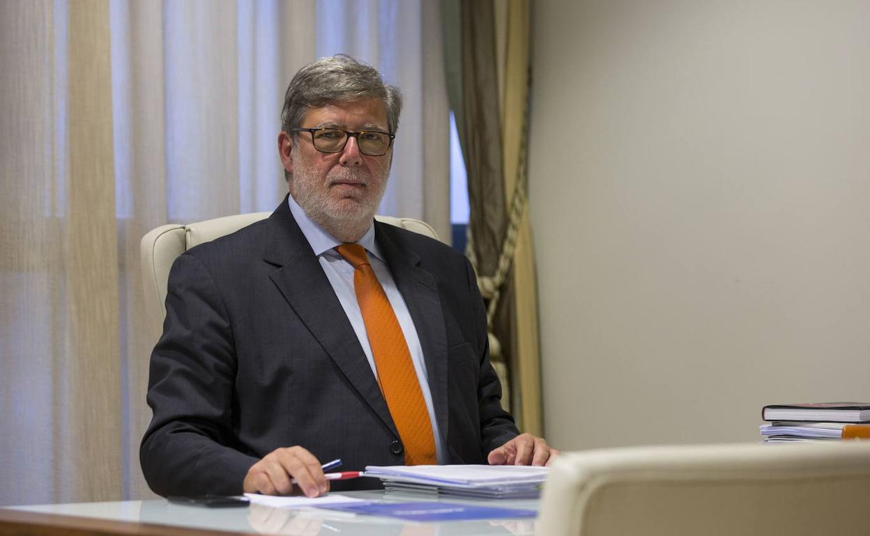 Santiago Aparicio, presidente de CECALE. 