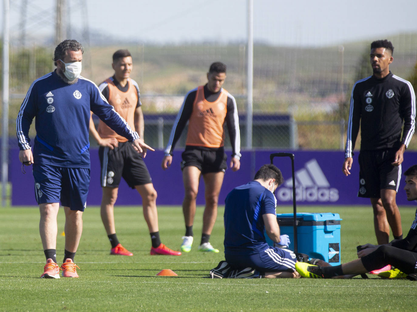 La plantilla de Sergio González se ha ejercitado esta mañana en las instalaciones del Pucela. 