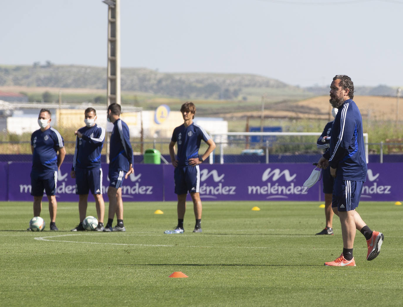 La plantilla de Sergio González se ha ejercitado esta mañana en las instalaciones del Pucela. 