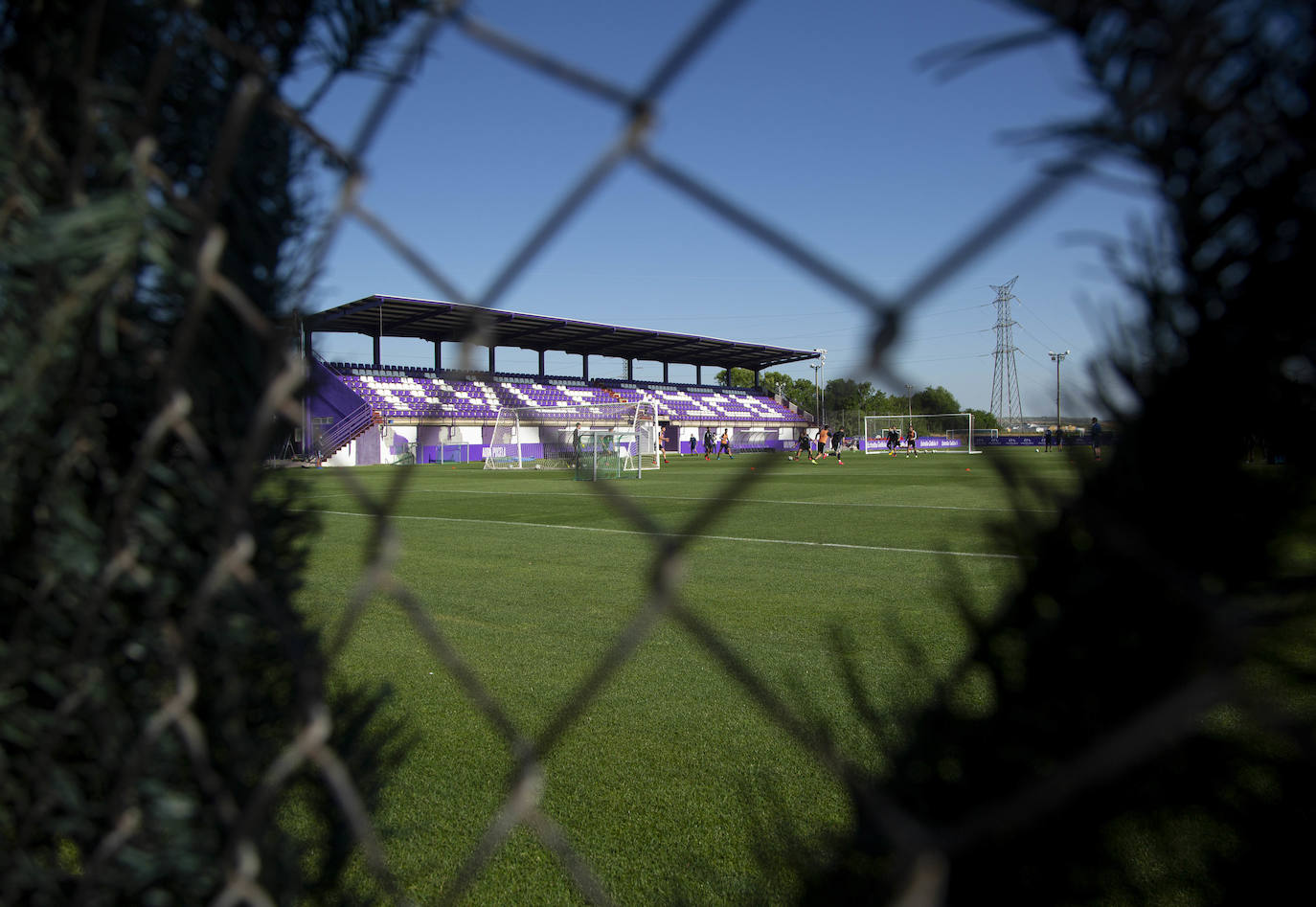 La plantilla de Sergio González se ha ejercitado esta mañana en las instalaciones del Pucela. 