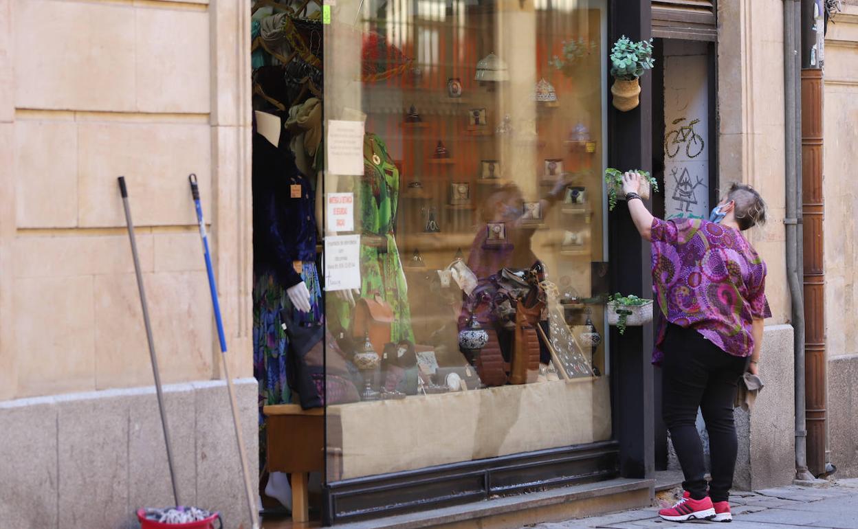Un pequeño comercio del centro de la ciudad. 