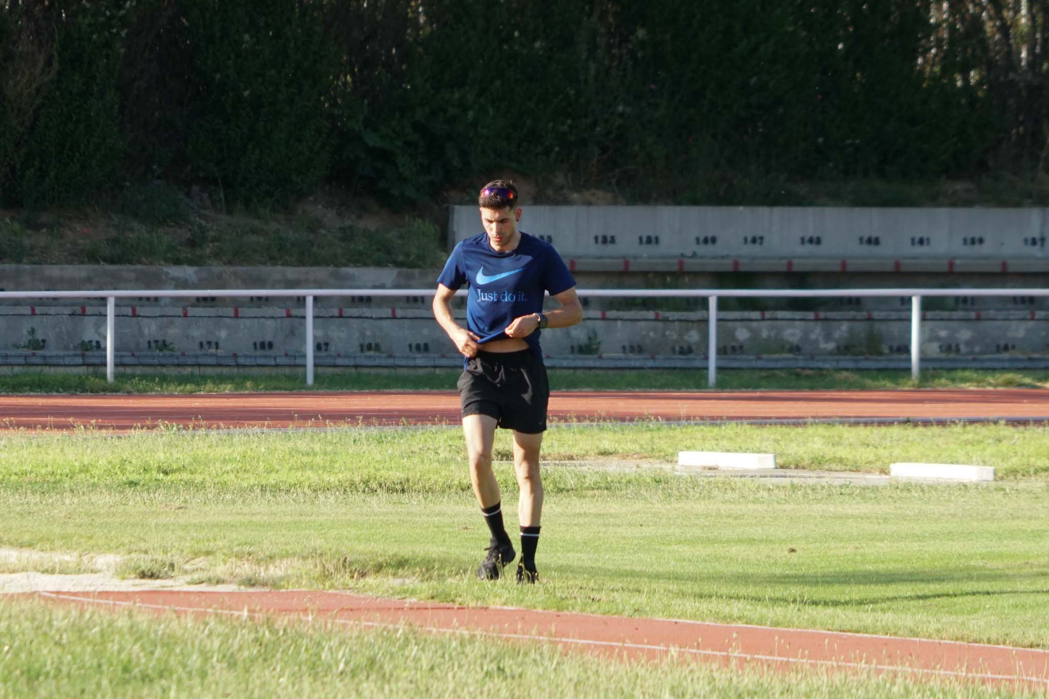 Fotos: Las Pistas de Atletismo del Helmántico se abren para los atletas