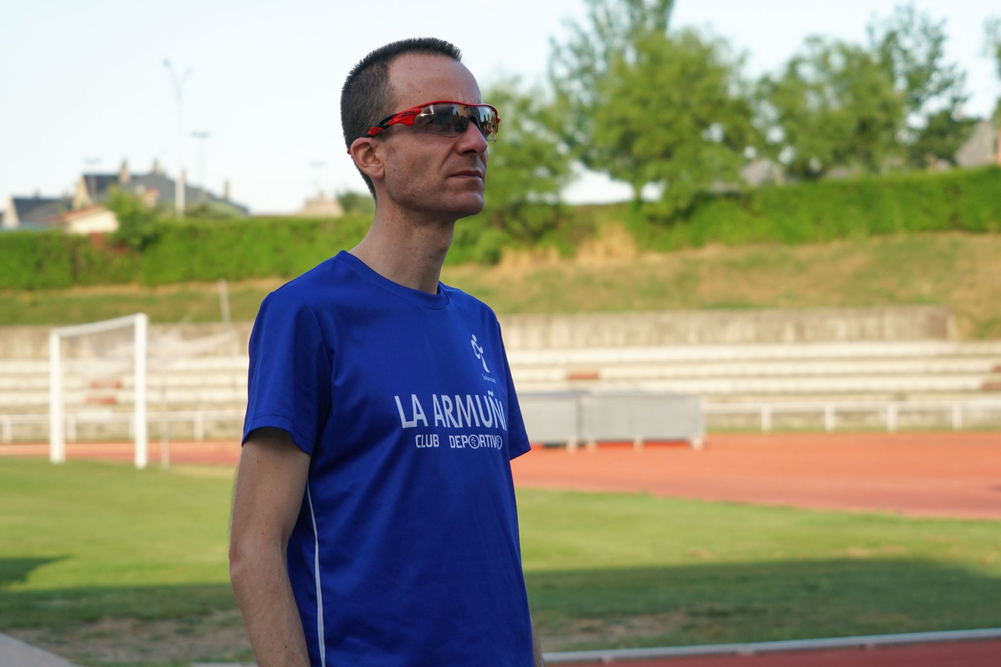 Fotos: Las Pistas de Atletismo del Helmántico se abren para los atletas