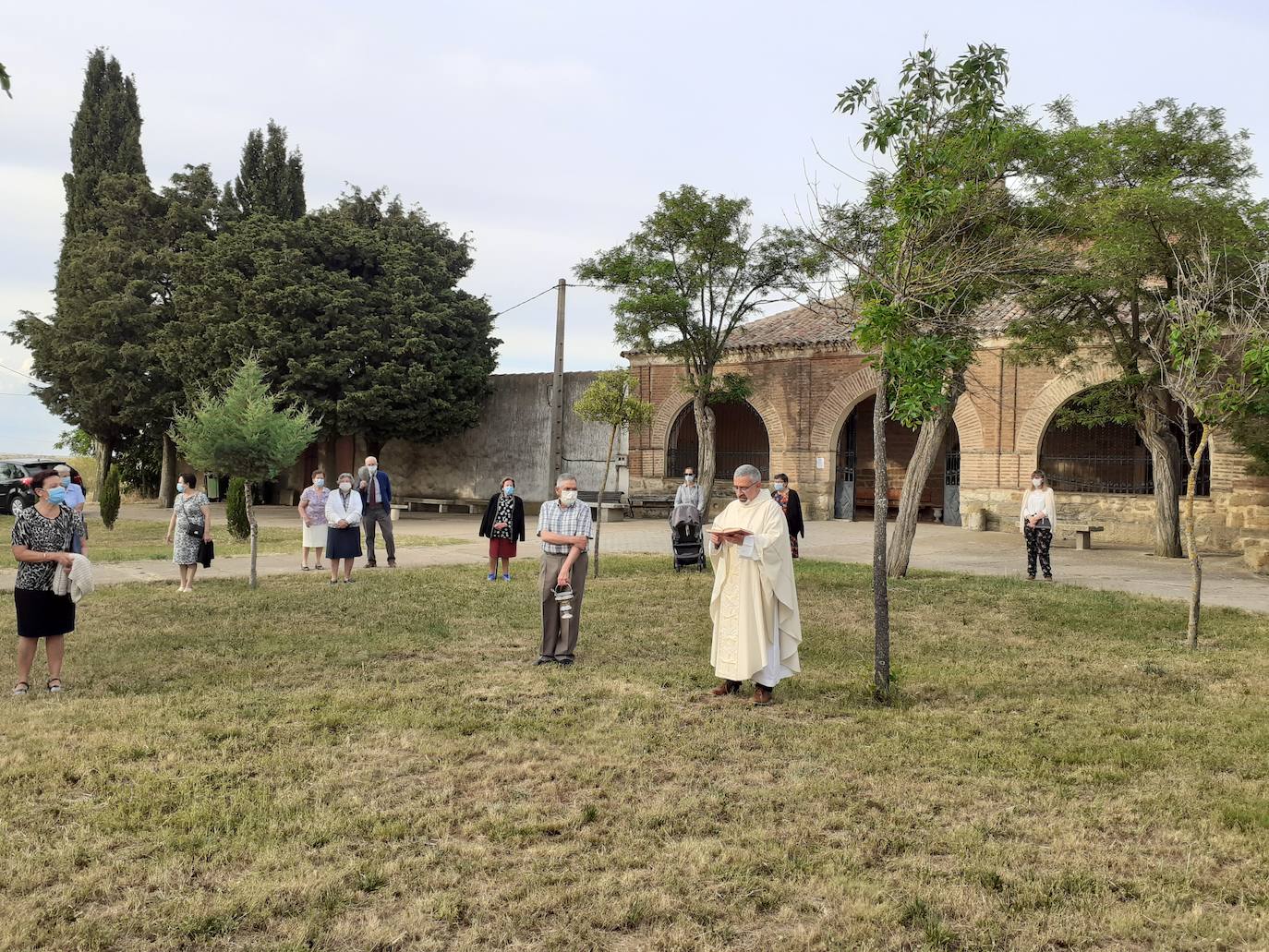 Fotos: Villafrechós celebra la bendición de los campos