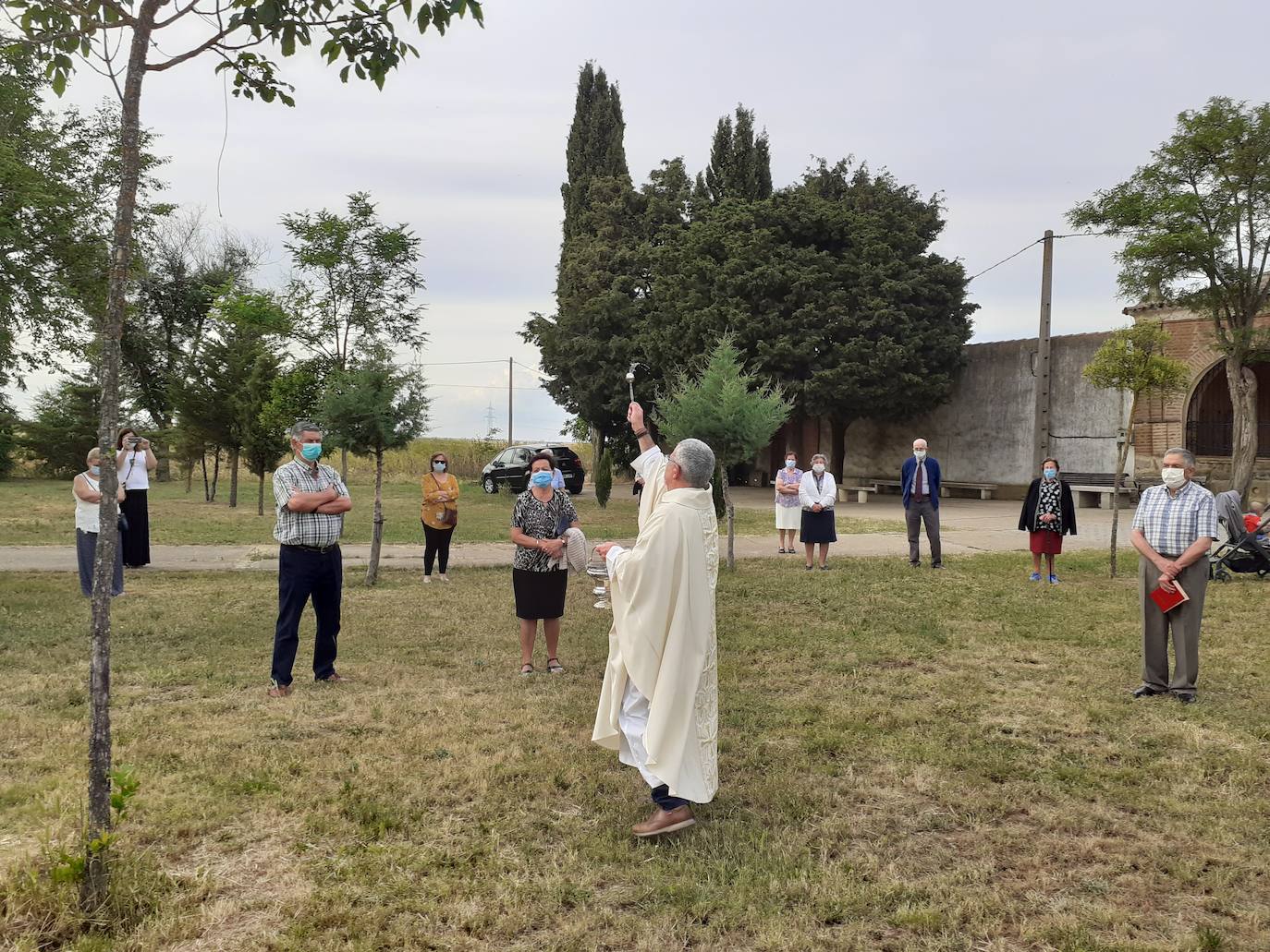Fotos: Villafrechós celebra la bendición de los campos