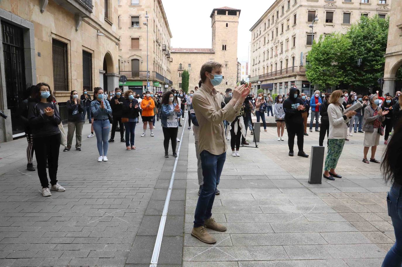 Fotos: Manifestación contra el racismo en Salamanca