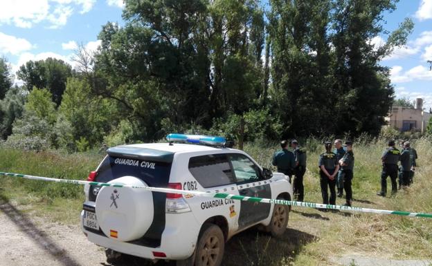 La Guardia Civil peina la zona de Geria hacia Tordesillas en las labores de búsqueda de un cocodrilo en el río Duero