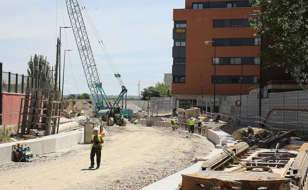 Obras en el túnel de Andrómeda, este miércoles por la mañana. 