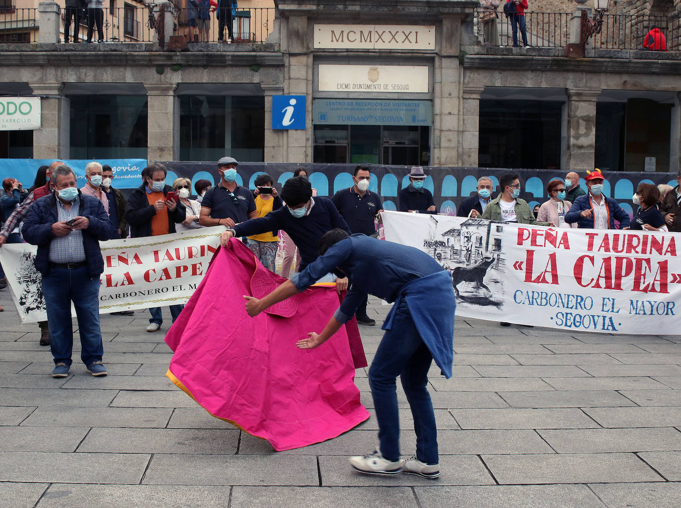 Paseo en defensa de la tauromaquia en Segovia 