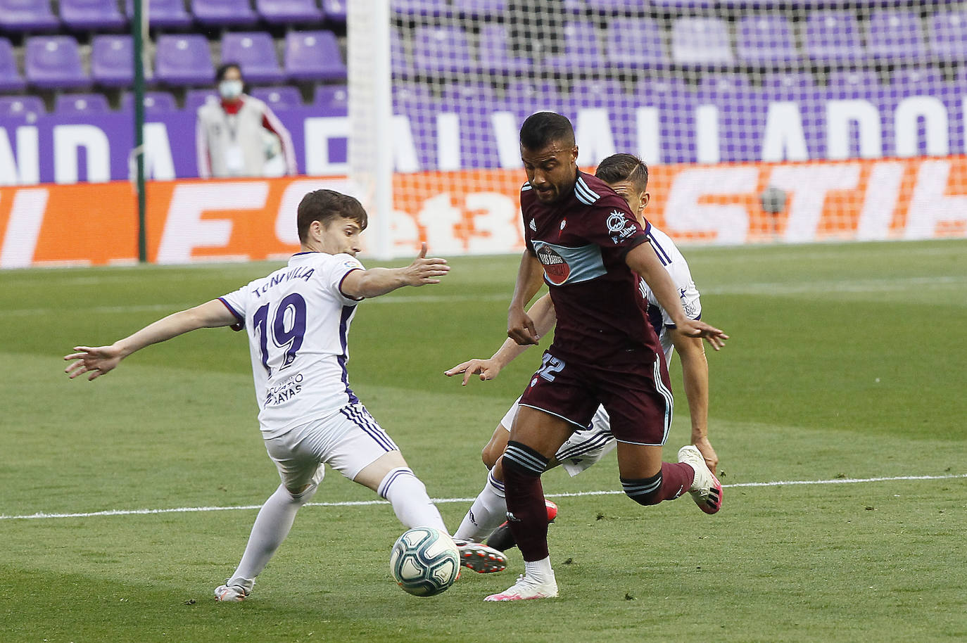 El portero detuvo un penalti a Iago Aspas en el minuto 70 en un partido de dominio local en la primera parte y visitante tras el descanso