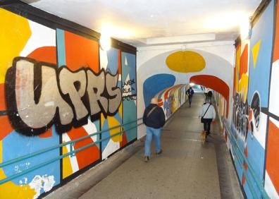 Imagen secundaria 1 - Pintadas en los túneles de Arco de Ladrillo, Labradores y San Isidro.