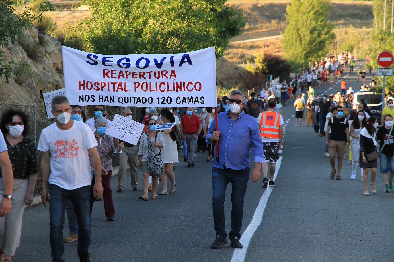 Fotos: Manifestación por la sanidad pública en Segovia