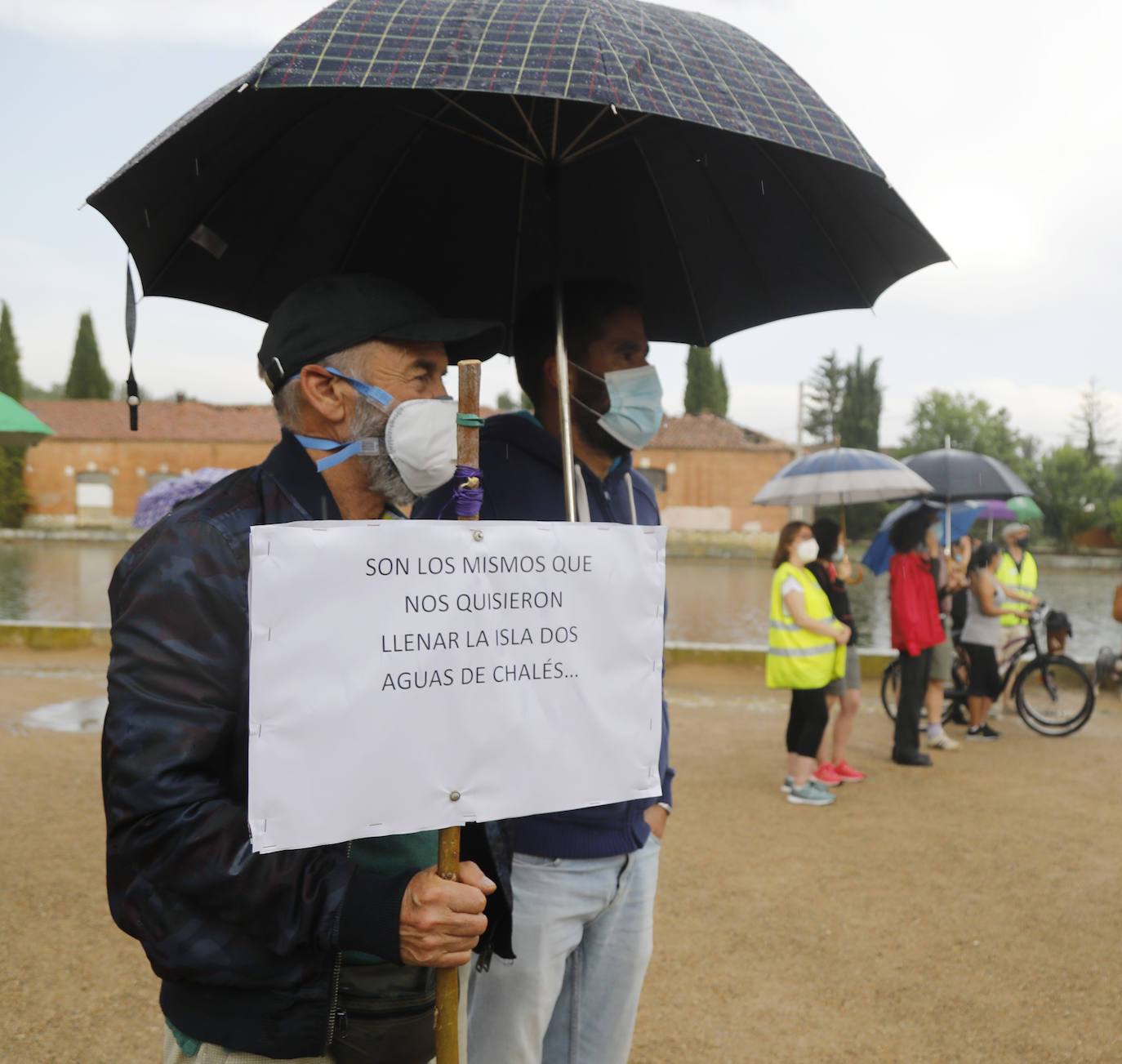 Pata de Cabra y Salvemos la Dársena realizaron protestas este Jueves en Palencia.